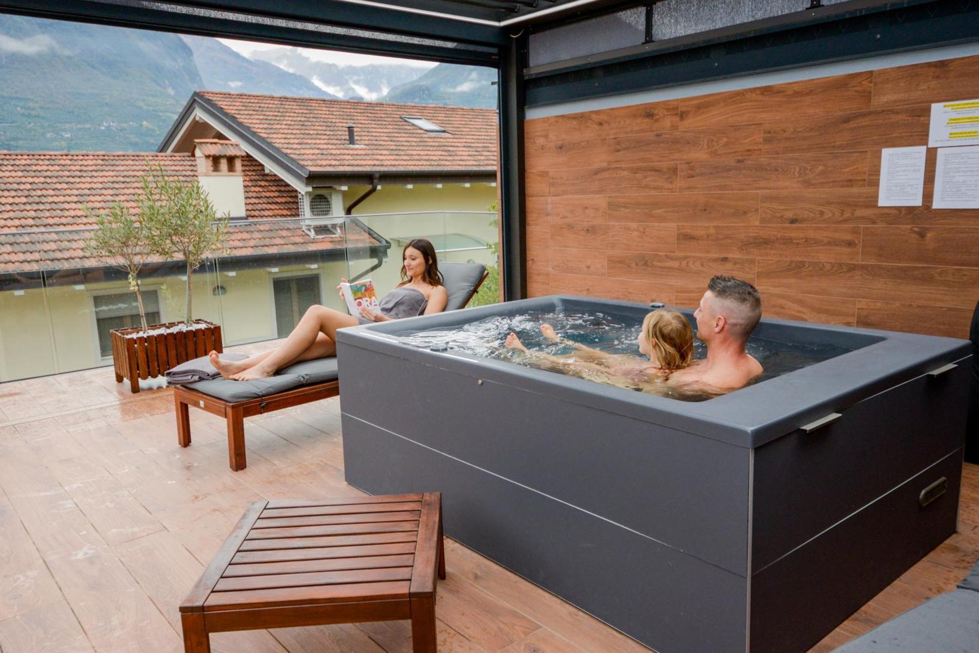 Апартаменты Garda Family & Solarium Рива-дель-Гарда Экстерьер фото